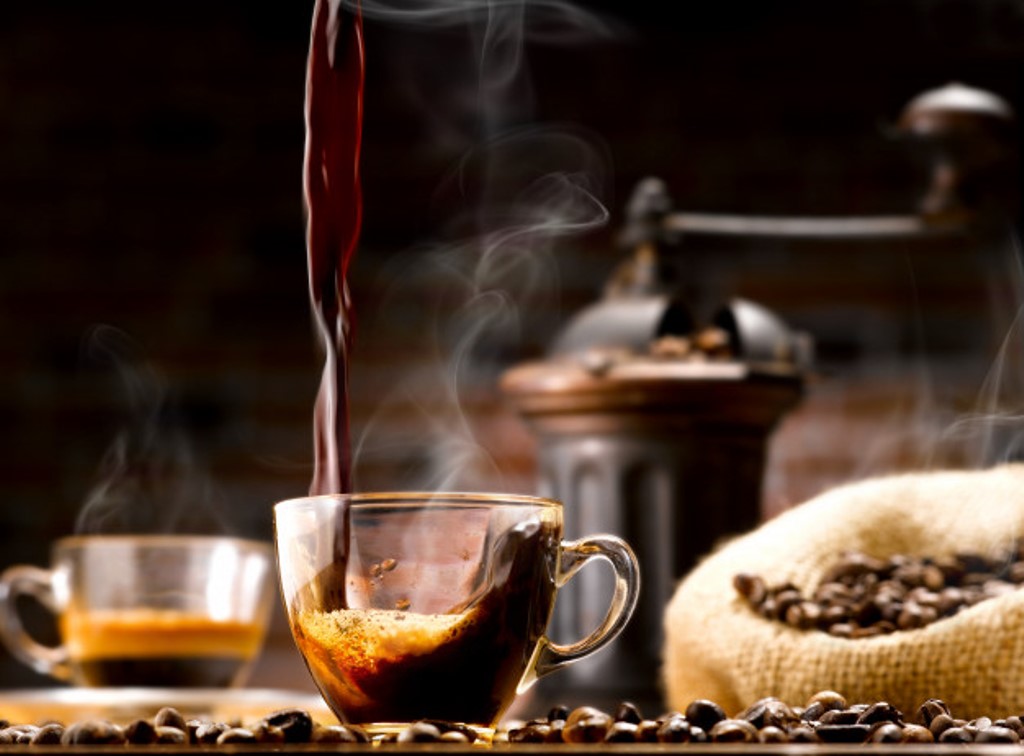 cup-coffee-coffee-beans_164008-356
