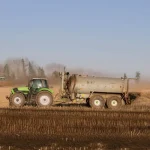 uleiul-de-motor-pentru-utilaje-agricole-de-ce-este-esenial