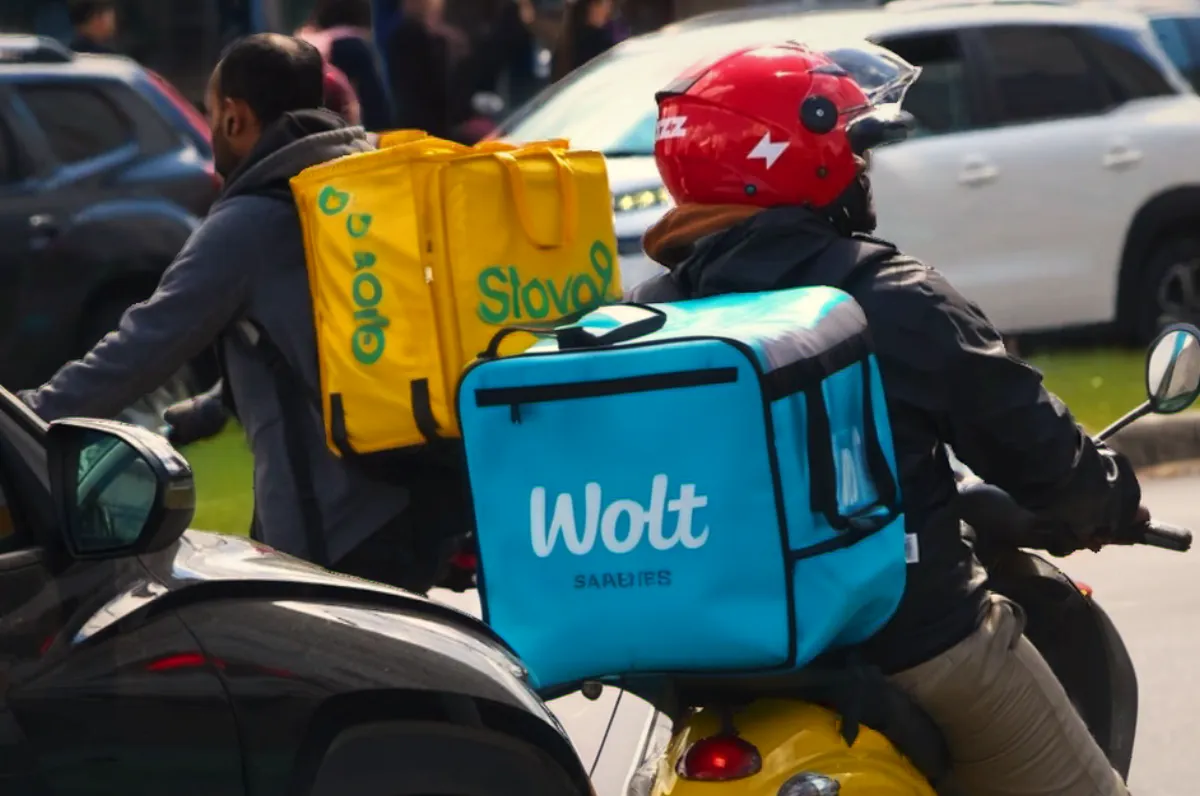 DoorDash cumpără Instacart pentru 17 miliarde dolari